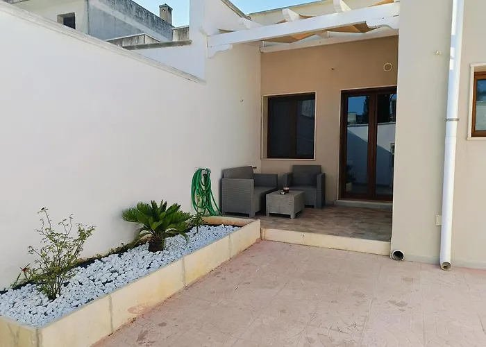 Macchialuru & Relax * Erchie (Apulia)